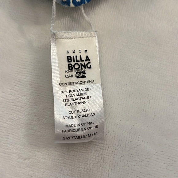 Reversible high neck Billabong bikini top. Size M. - Picture 4 of 4